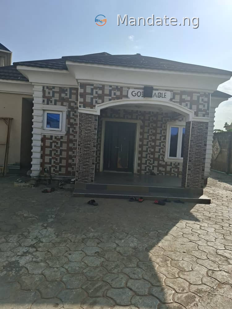 3 Bedroom Bungalow with Mini Flat BQ for Sale in Baruwa Ipaja For Sale in in Baruwa Ipaja Baruwa Alimosho Lagos photo 1