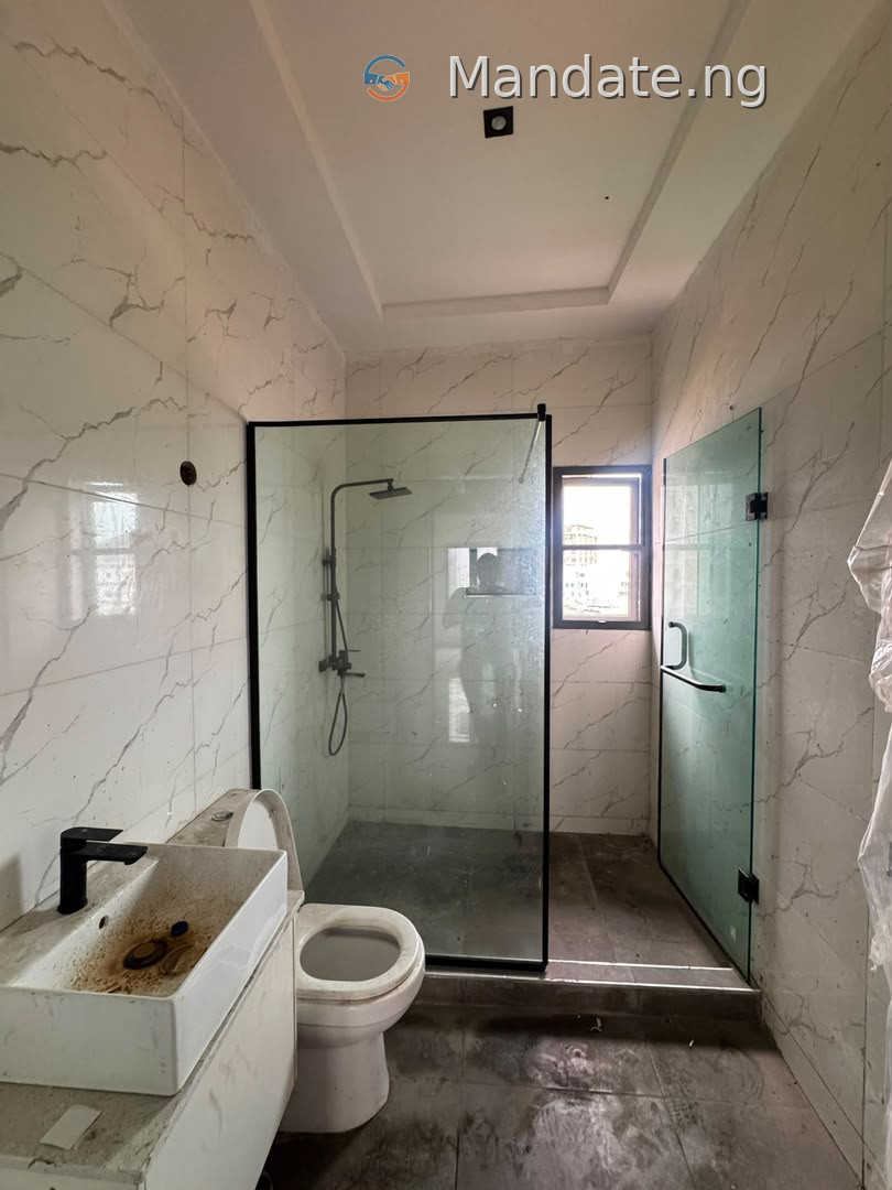 4 Bedroom Semi-Detached Duplex for Rent in Lekki Phase 1 For Rent in in Lekki Phase 1, Lagos Lekki Phase Lekki Lagos photo 7