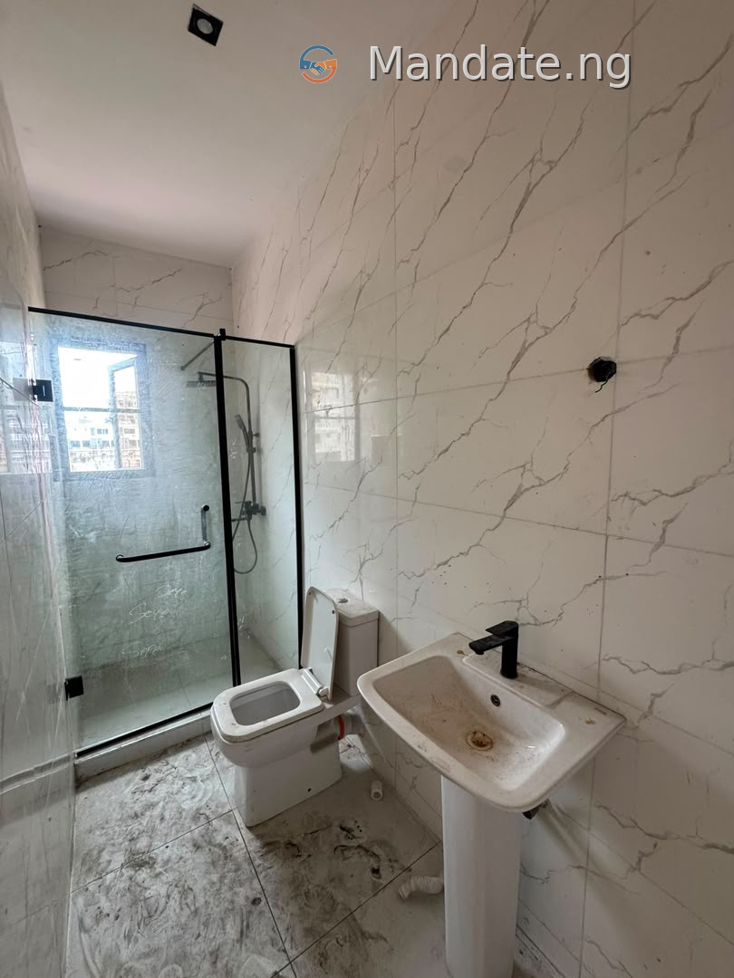 4 Bedroom Semi-Detached Duplex for Rent in Lekki Phase 1 For Rent in in Lekki Phase 1, Lagos Lekki Phase Lekki Lagos photo 11