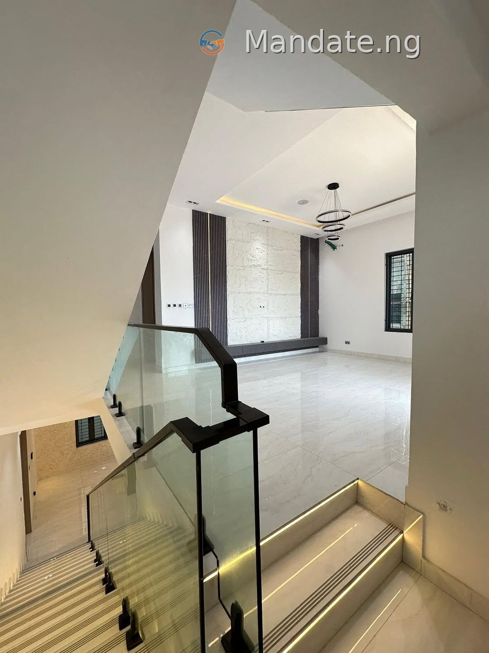 Contemporary 5 Bedroom Detached Duplex With Pool & Bq for sale For Sale in Freedom way , Lekki phase one Lekki Phase Ago Palace Way Lagos photo 5