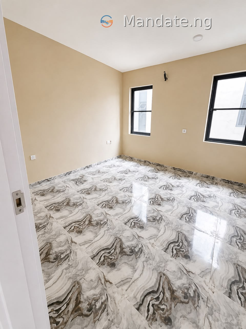 Spacious 3-bedroom apartment in Surulere Lease in @Surulere Surulere Lagos photo 4