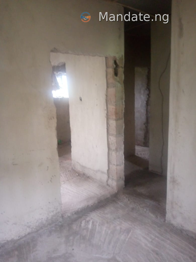 Four Miniflats on Full Plot at Abaren, Mowe For Sale in at Abaren off Adesan mowe Mowe Ogun photo 24