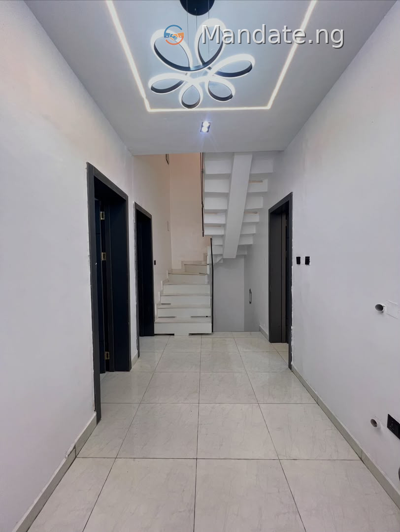 Contemporary 5 Bedroom Detached Duplex for Sale in Lekki For Sale in at Orchid Road, Lekki Orchid Lagos photo 21