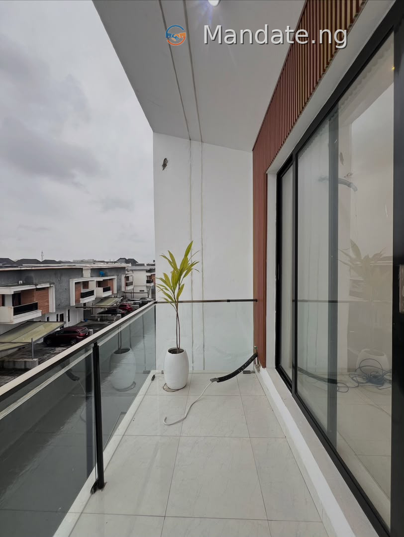 Contemporary 5 Bedroom Detached Duplex for Sale in Lekki For Sale in at Orchid Road, Lekki Orchid Lagos photo 41