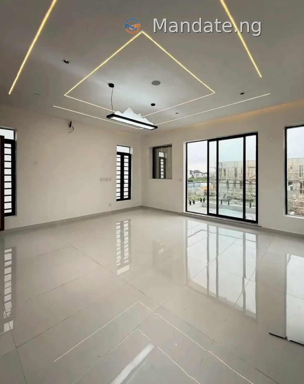 Contemporary 4 Bedroom Semi-Detached Duplex for Sale in Lekki For Sale in Orchid Road, Lekki Orchid Lagos photo 24