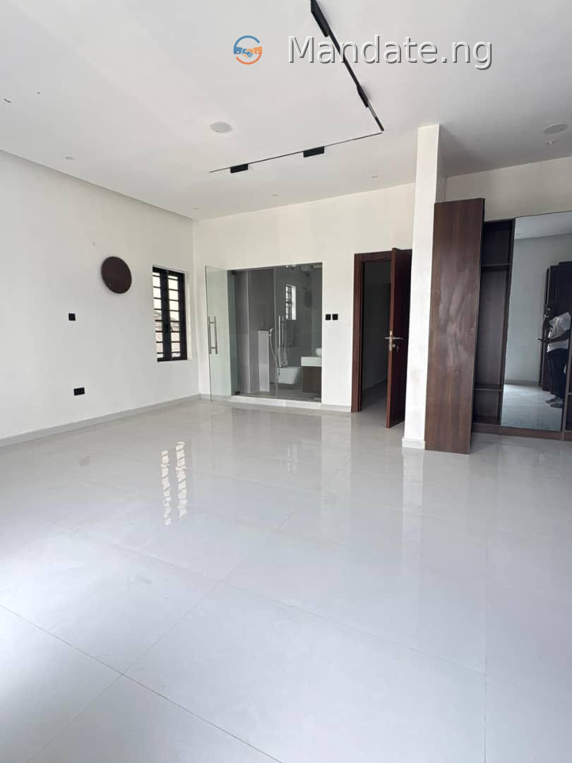 Luxury 4 Bedroom Semi Detached Duplex for Sale For Sale in at Ikota Ikota Lagos photo 12
