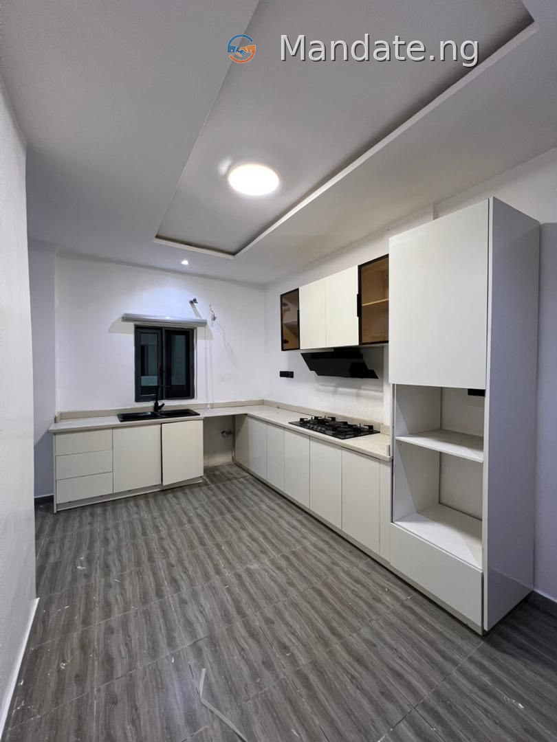 2 Bedroom Apartment for Rent Off Freedom Way, Lekki Phase 1 For Rent in Off Freedom Way, Lekki Phase 1, Lagos Lekki Phase Ago Palace Way Lagos photo 8