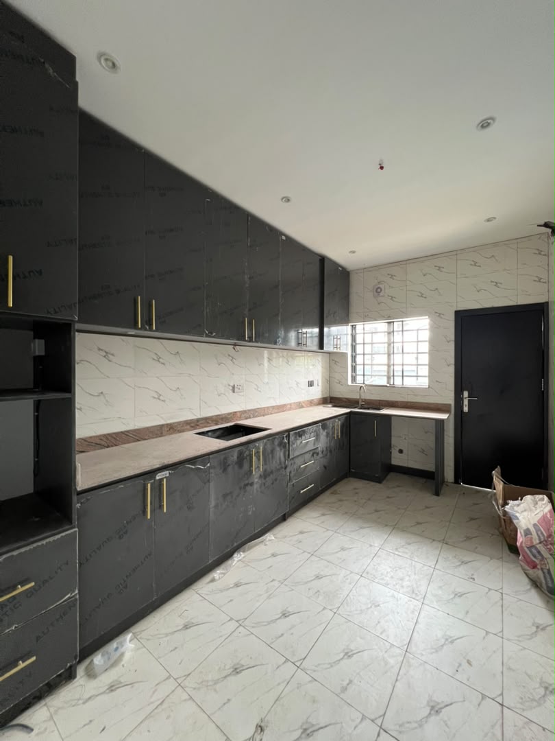 2 Bedroom Apartment for Rent in Abraham Adesanya, Ajah, Lekki For Rent in in Abraham Adesanya, Ajah, Lekki, Lagos Adesanya Isheri Olofin Lagos photo 6