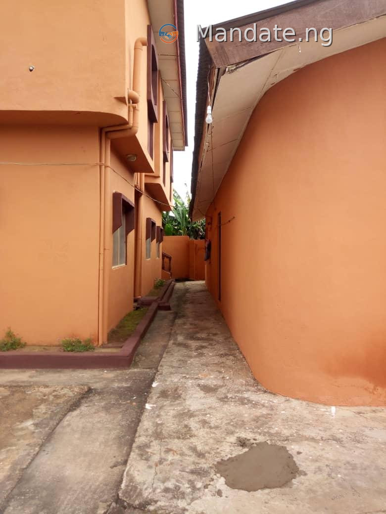 Block of 4 Flats with 3 Bedrooms Each for Sale at Akesan Bus Stop For Sale in by Akesan Bus Stop Akesan Alimosho Lagos photo 2
