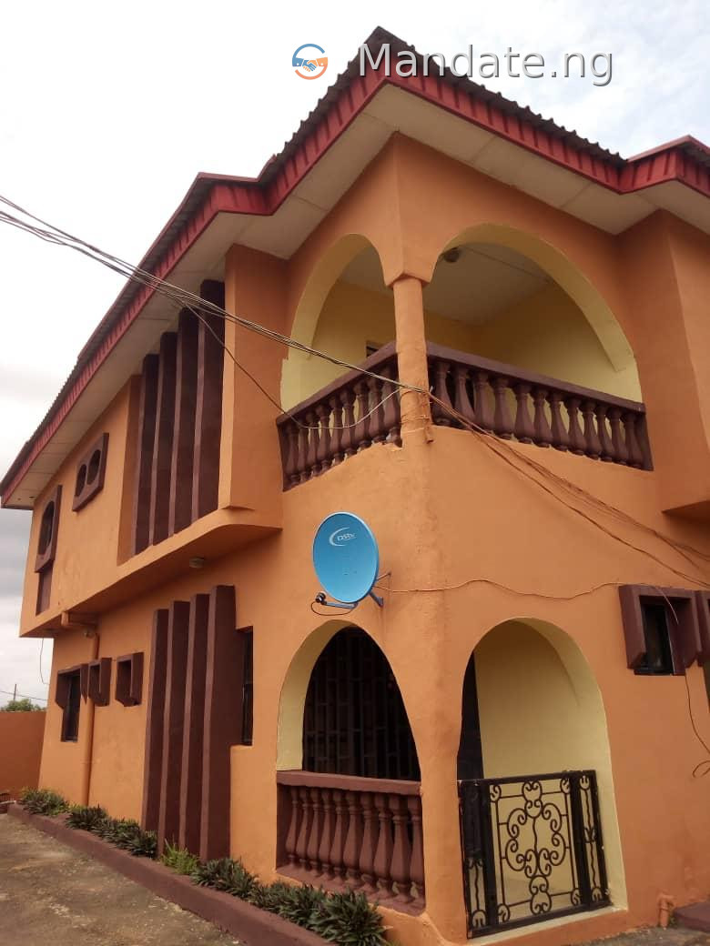 Block of 4 Flats with 3 Bedrooms Each for Sale at Akesan Bus Stop For Sale in by Akesan Bus Stop Akesan Alimosho Lagos photo 3