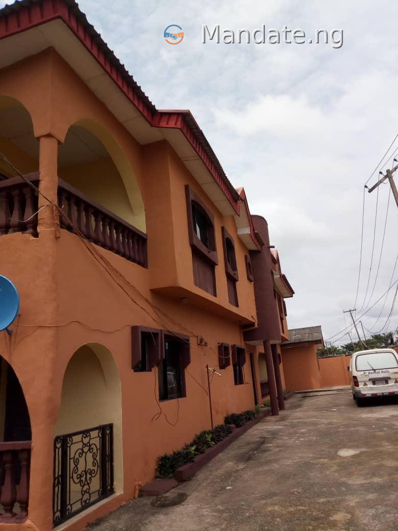 Block of 4 Flats with 3 Bedrooms Each for Sale at Akesan Bus Stop For Sale in by Akesan Bus Stop Akesan Alimosho Lagos photo 4