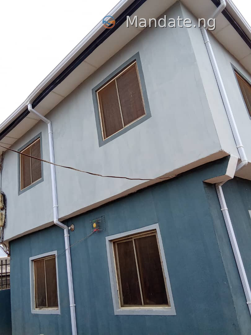8 Unit Mini Flat Apartment with Shop in Eyita, Ikorodu For Sale in in Eyita, Ikorodu Ikorodu Lagos photo 4