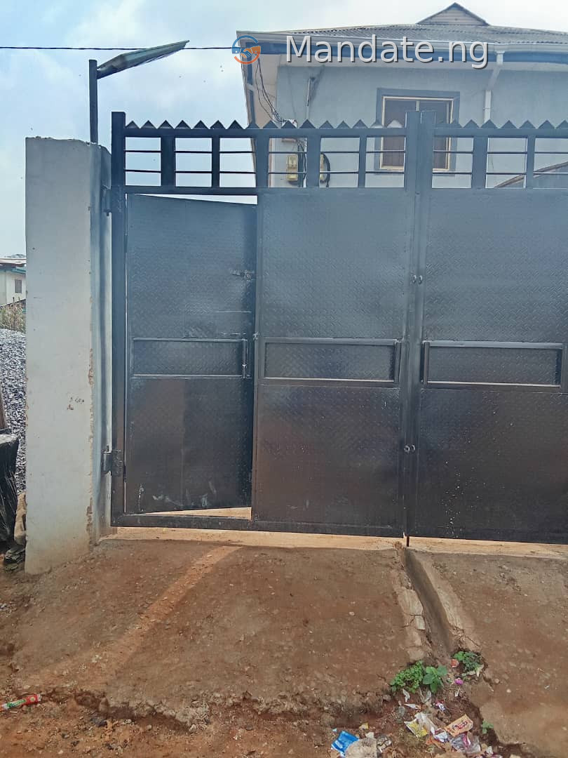 8 Unit Mini Flat Apartment with Shop in Eyita, Ikorodu For Sale in in Eyita, Ikorodu Ikorodu Lagos photo 6