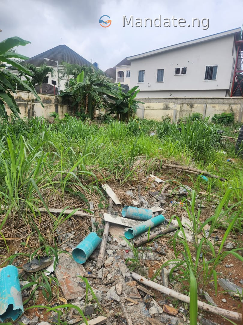 6 Bedroom Duplex with 2 Flats and Shops in Ifako Gbagada For Sale in off yetunde brown street ifako gbagada Ifako Gbagada Gbagada Lagos photo 10