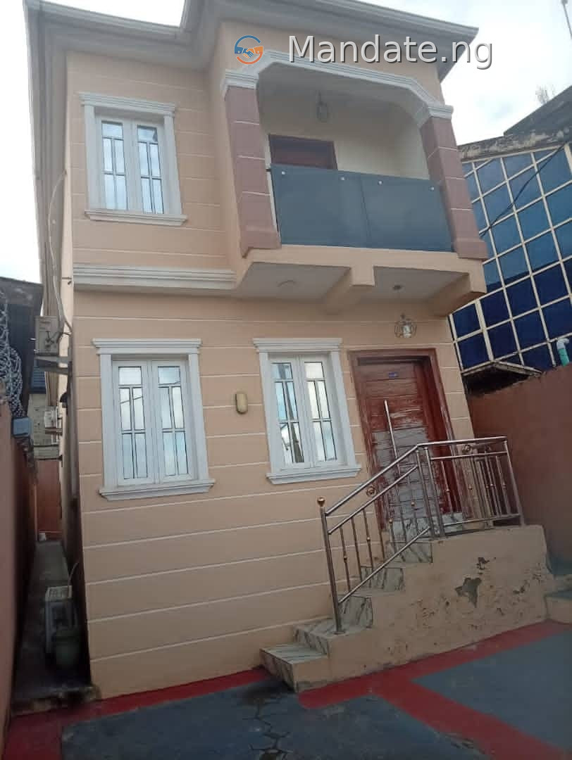 4-Bedroom Duplex Fully Detached Plus a Room Self BQ in Anklus Bus Stop For Sale in at Anklus bus stop, Taju Bello, Via Toyin IJU Ishaga, Lagos Iju Ishaga Peace Estate Lagos photo 2