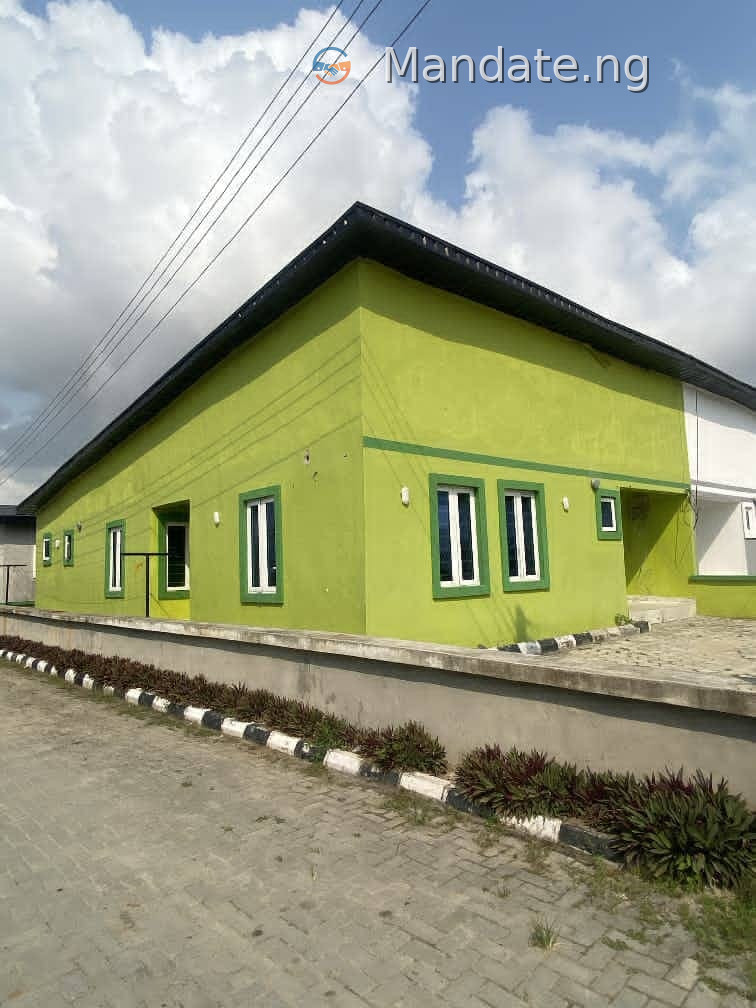 FOR SALE | 4-BEDROOM TERRACE & PENTHOUSE in Ikate, Lekki For Sale in in Ikate, Lekki Ikate Lekki Lagos photo 12