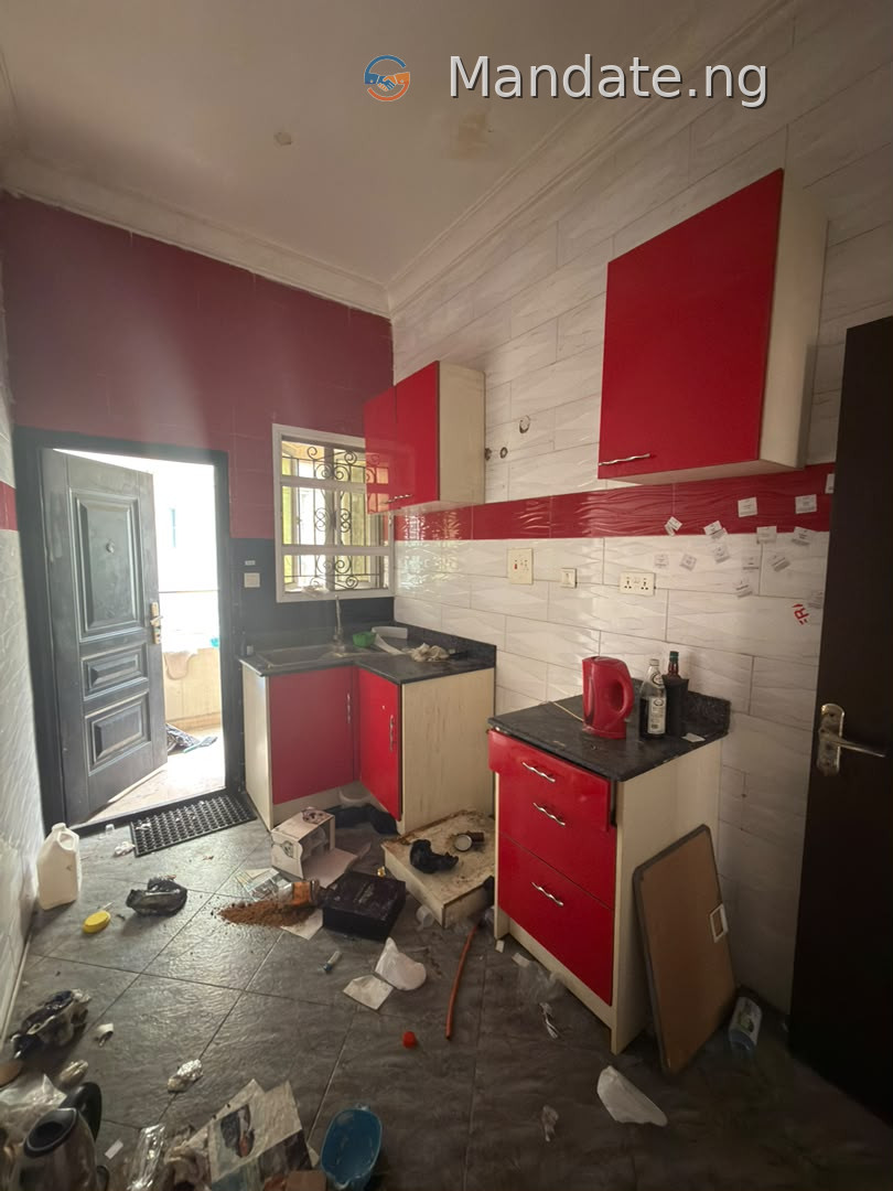 Serviced One Bedroom Flat for Rent at Chevy View Estate For Rent in at chevy view estate VI Victoria Island (VI) Lagos photo 10