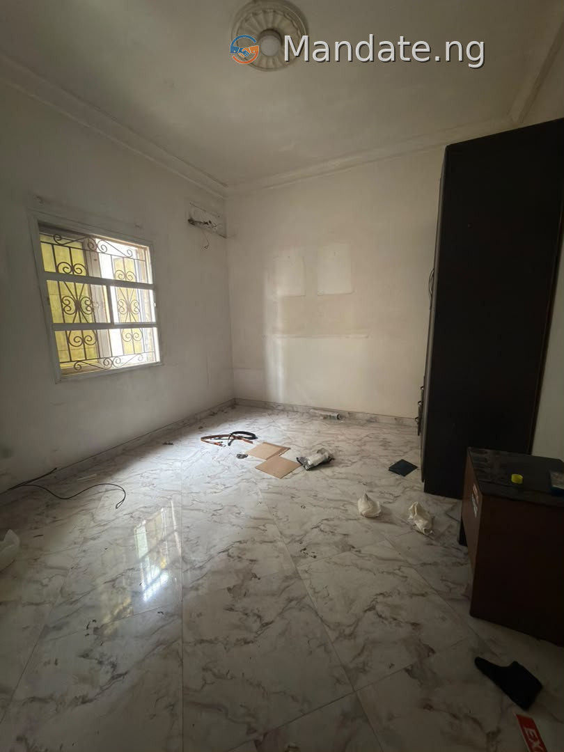 Serviced One Bedroom Flat for Rent at Chevy View Estate For Rent in at chevy view estate VI Victoria Island (VI) Lagos photo 14