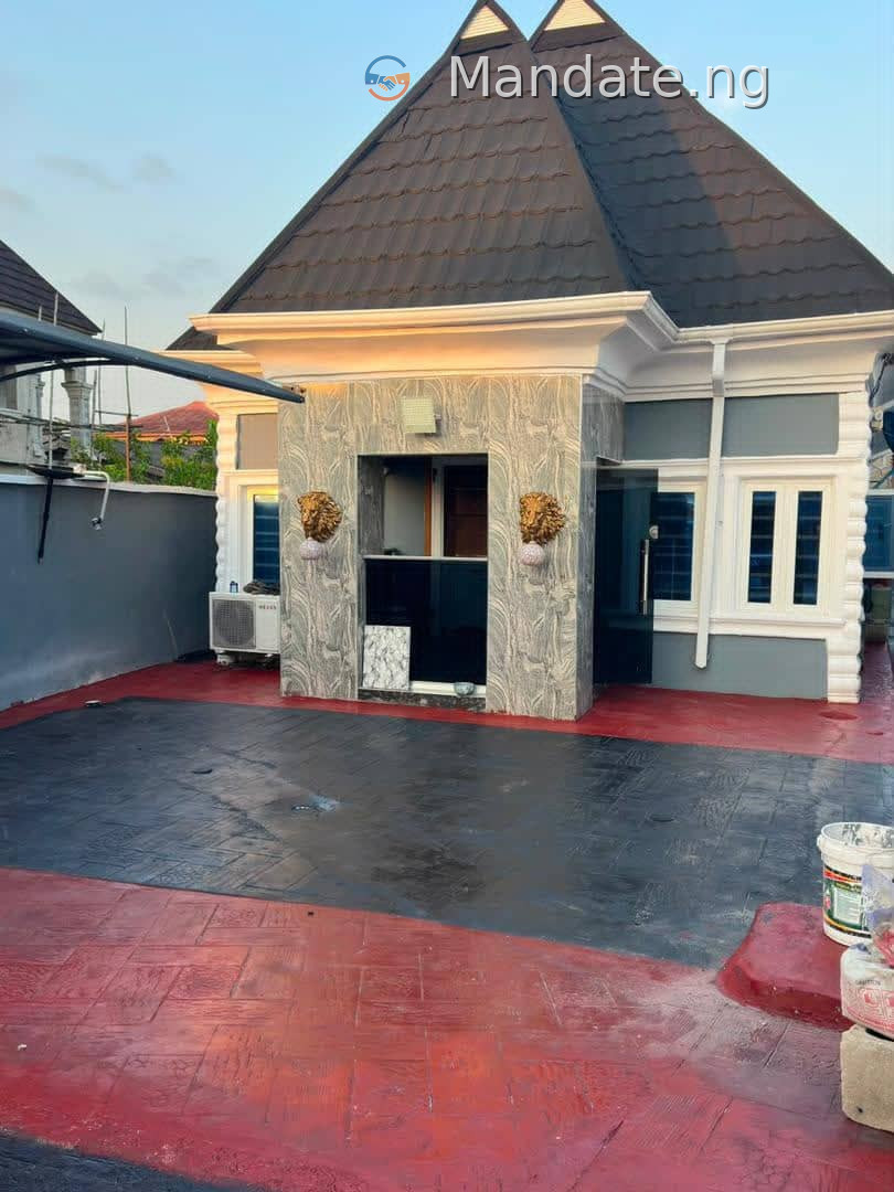 4 bedroom bungalow for sale along Lasu/Iyanaba Rd, Iba Junction For Sale in along Lasu / Iyanaba rd / iba junction, Lagos Iba Lagos photo 1