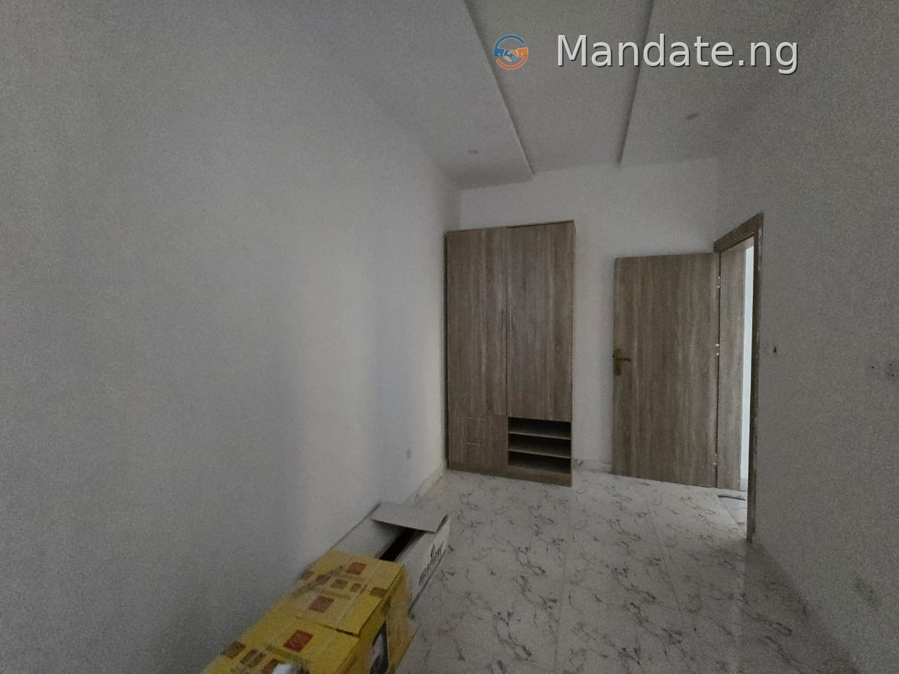 Fully Serviced 2 Bedroom in Lekki Phase 1 For Rent in in Lekki Phase 1, Lagos Lekki Phase Lekki Lagos photo 3