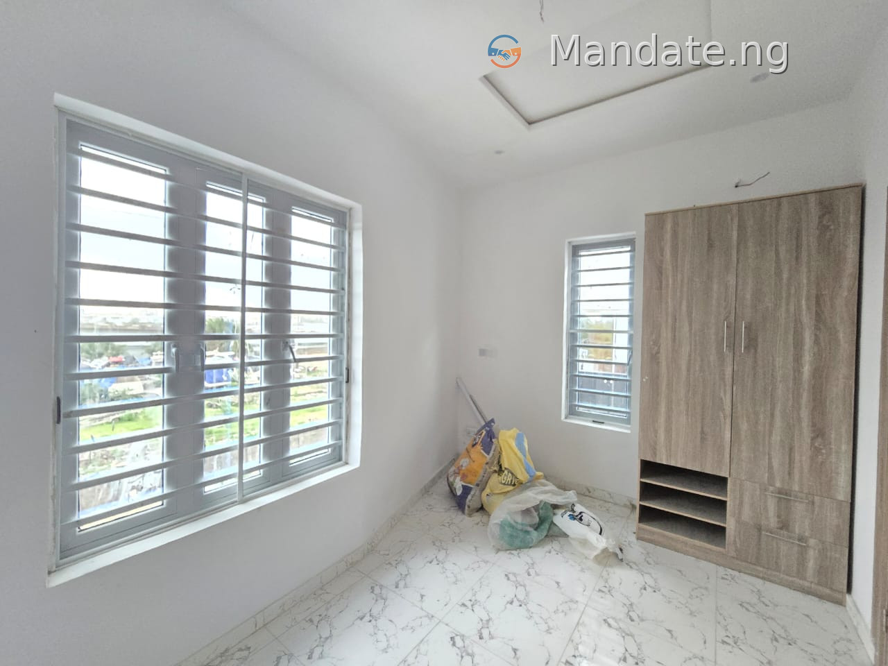 Fully Serviced 2 Bedroom in Lekki Phase 1 For Rent in in Lekki Phase 1, Lagos Lekki Phase Lekki Lagos photo 6
