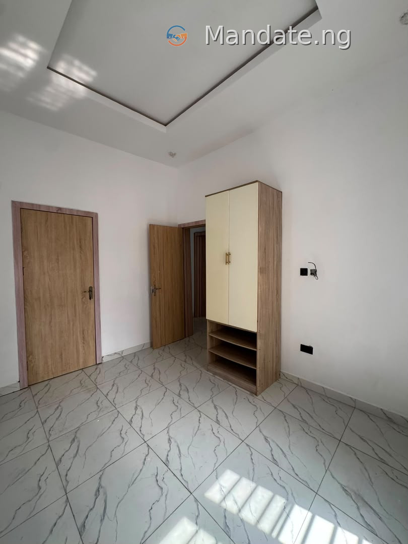 4 Bedroom Semi-Detached Duplex for Rent in Lekki For Rent in Orchid Road, Lekki Orchid Lagos photo 17