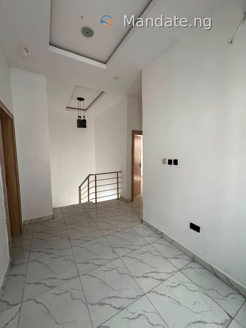 4 Bedroom Semi-Detached Duplex for Rent in Lekki For Rent in Orchid Road, Lekki Orchid Lagos photo 21