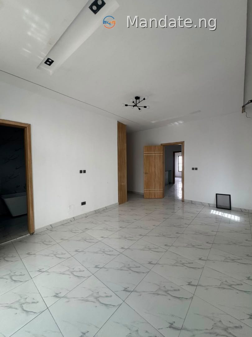 4 Bedroom Terrace Duplex for Rent in Lekki For Rent in Orchid Road, Lekki, Lagos Orchid Lagos photo 5