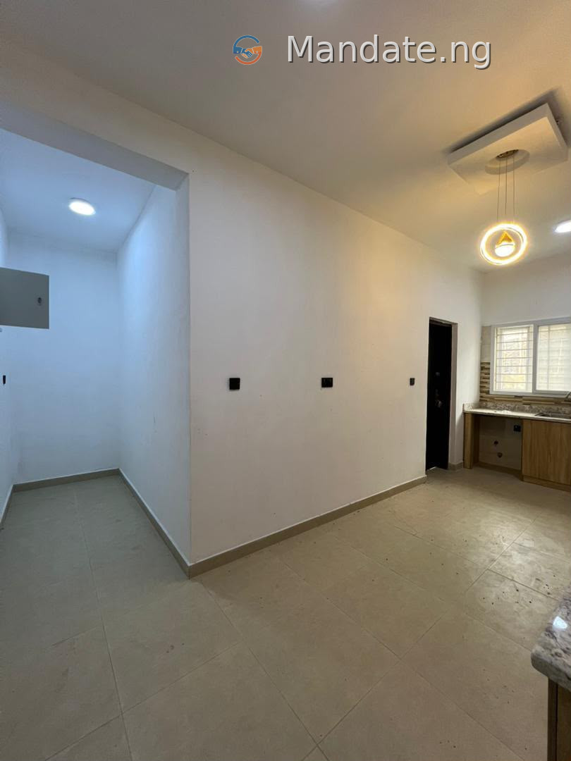 3 Bedroom Flat for Rent in Ajah, Lagos For Rent in Location: Mobil Road, Ajah, Lagos Ajah Lagos photo 10