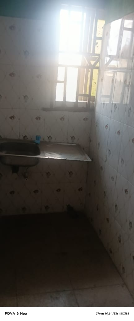 Varieties of Apartments in Ilewe Axis, Lagos For Rent in Ilewe Axis Via Ekoro, Lagos Ago Lagos photo 1