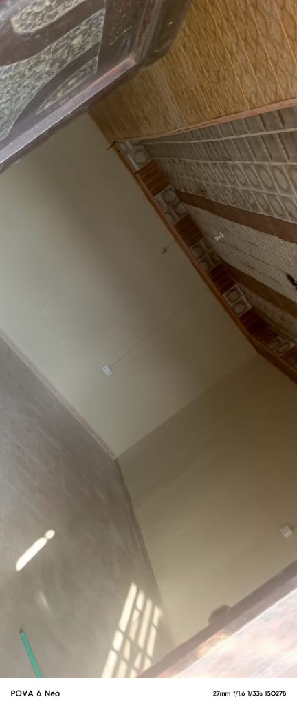 Varieties of Apartments in Ilewe Axis, Lagos For Rent in Ilewe Axis Via Ekoro, Lagos Ago Lagos photo 12