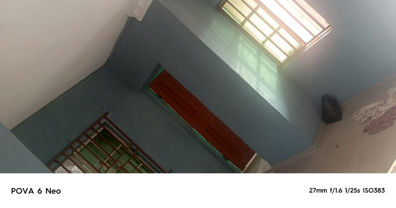 Varieties of Apartments in Ilewe Axis, Lagos For Rent in Ilewe Axis Via Ekoro, Lagos Ago Lagos photo 25